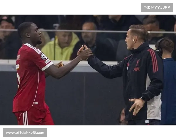 利物浦在欧冠赛场璀璨夺目，看得见的是他们五球大胜法兰克福的辉煌战绩。